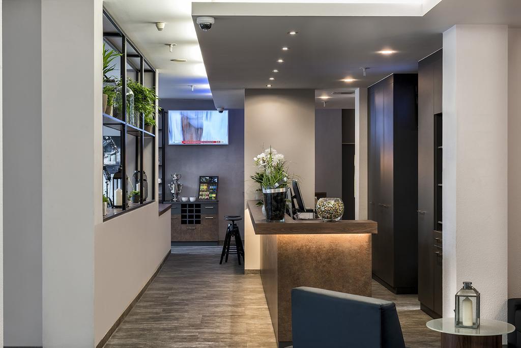 Ibis Styles Hotel Гельзенкирхен Интерьер фото